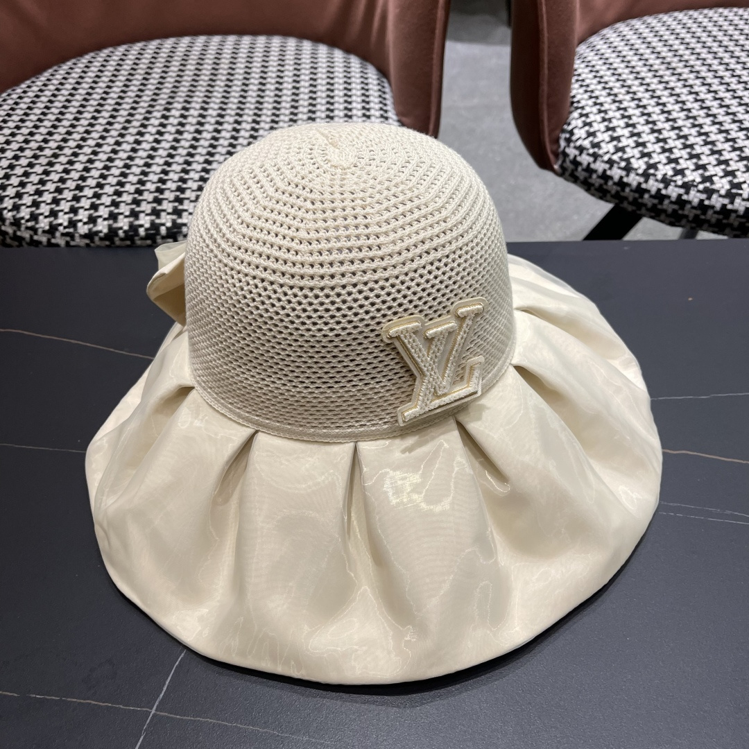 【LV路易威登】2025新款蝴蝶结折叠款遮阳大帽檐渔夫帽～简约大气,小香风遮阳效果一绝、随意折叠都不会变