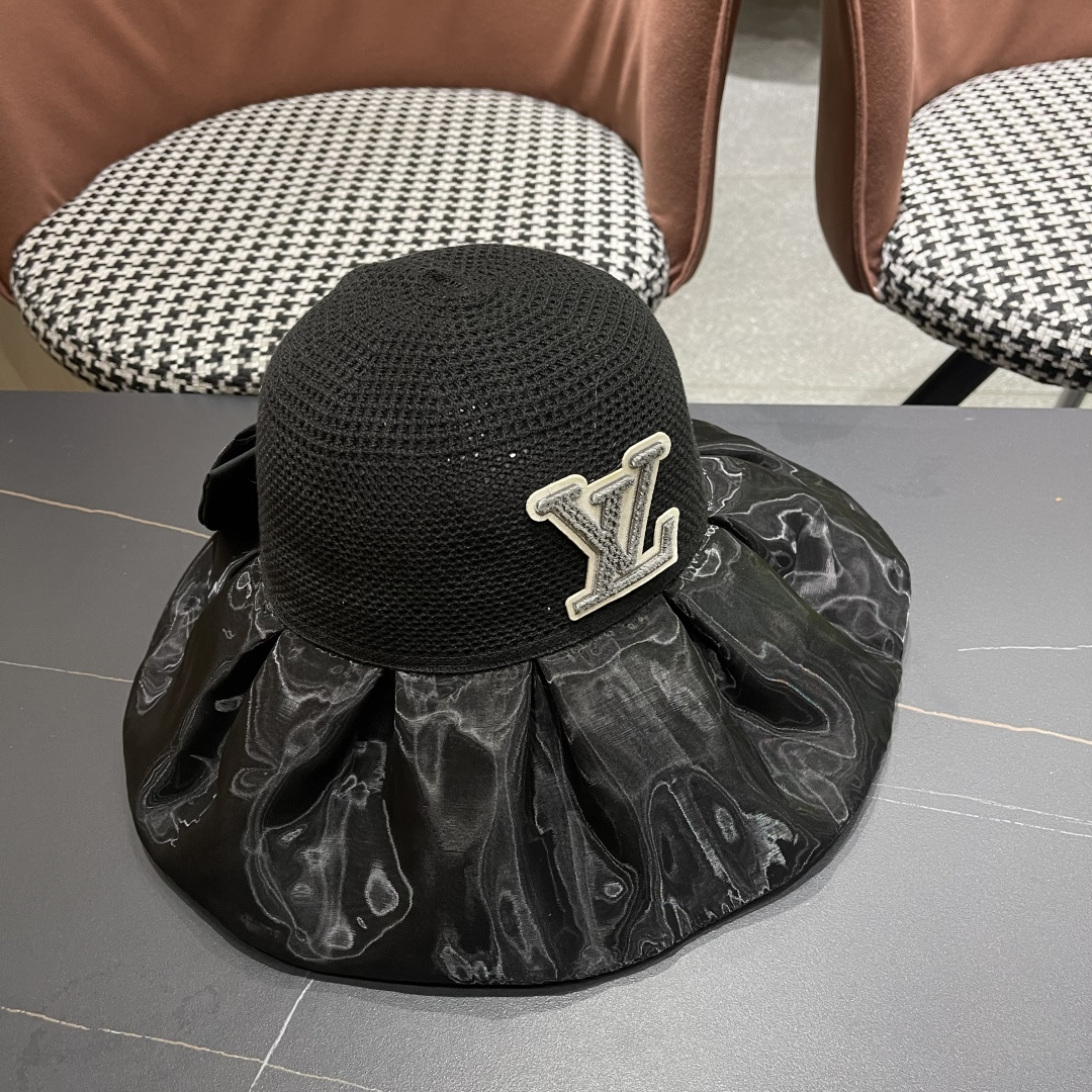【LV路易威登】2025新款蝴蝶结折叠款遮阳大帽檐渔夫帽～简约大气,小香风遮阳效果一绝、随意折叠都不会变
