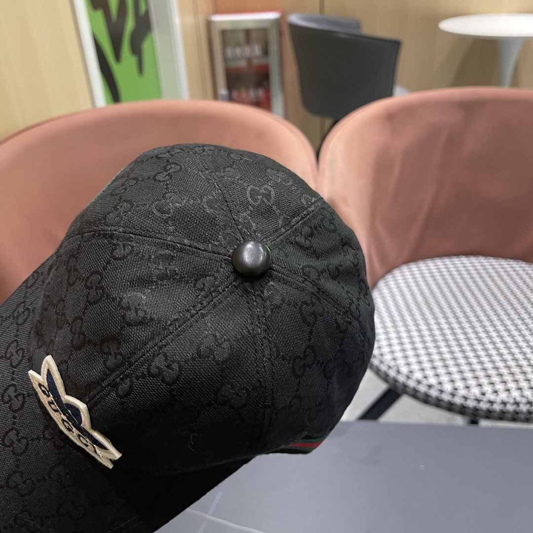 【DIOR迪奥】新款棒球帽大牌款超好搭配，赶紧入手！