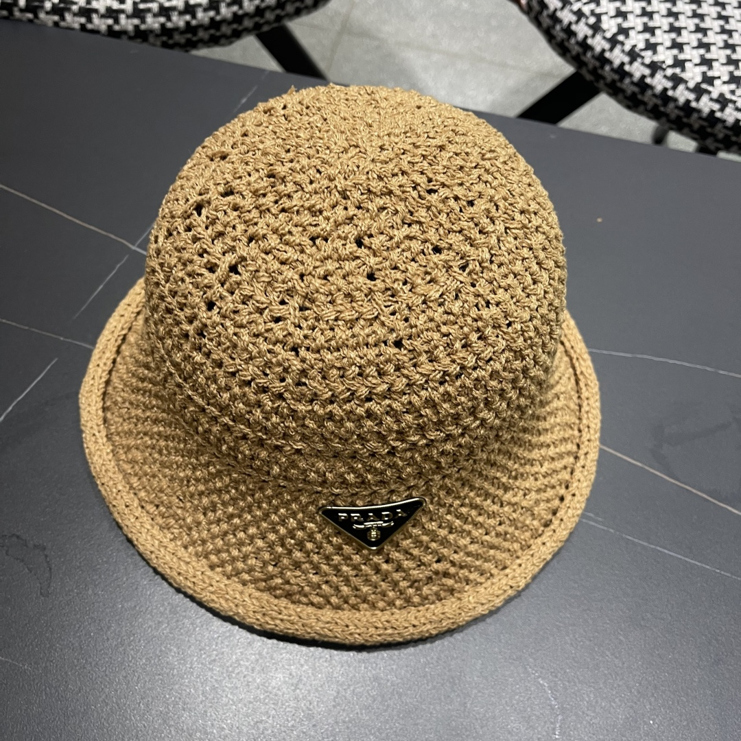【PRADA普拉达】新款镂空小桶帽渔夫帽，可随意折叠，超好搭