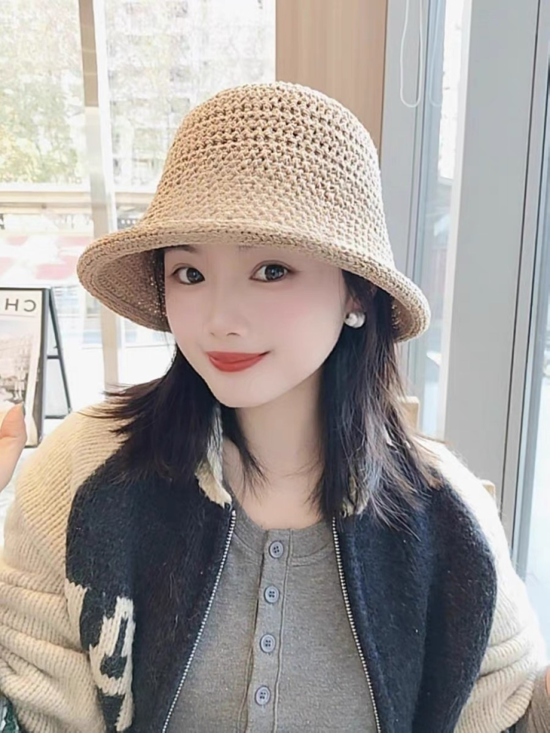 【PRADA普拉达】新款镂空小桶帽渔夫帽，可随意折叠，超好搭