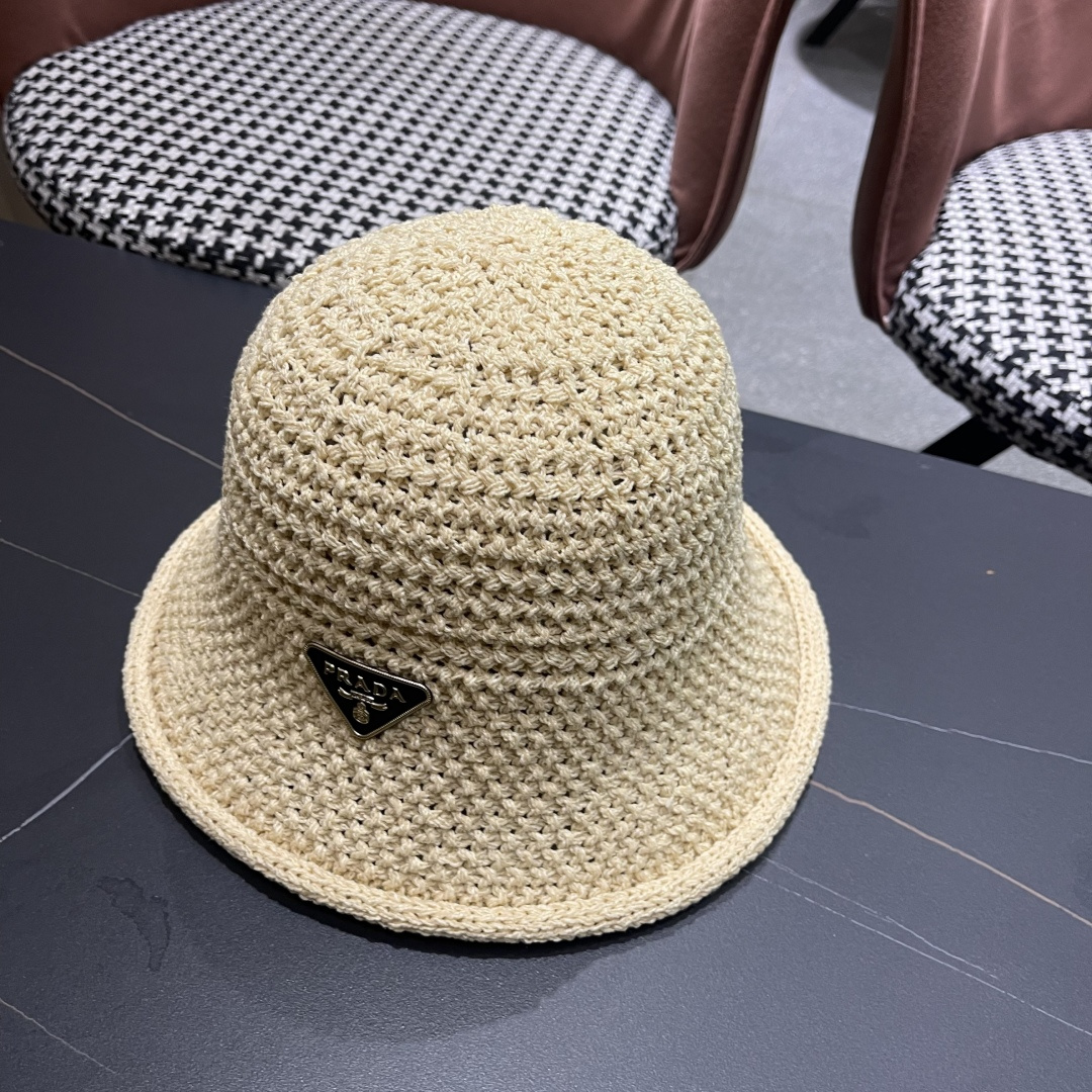【PRADA普拉达】新款镂空小桶帽渔夫帽，可随意折叠，超好搭