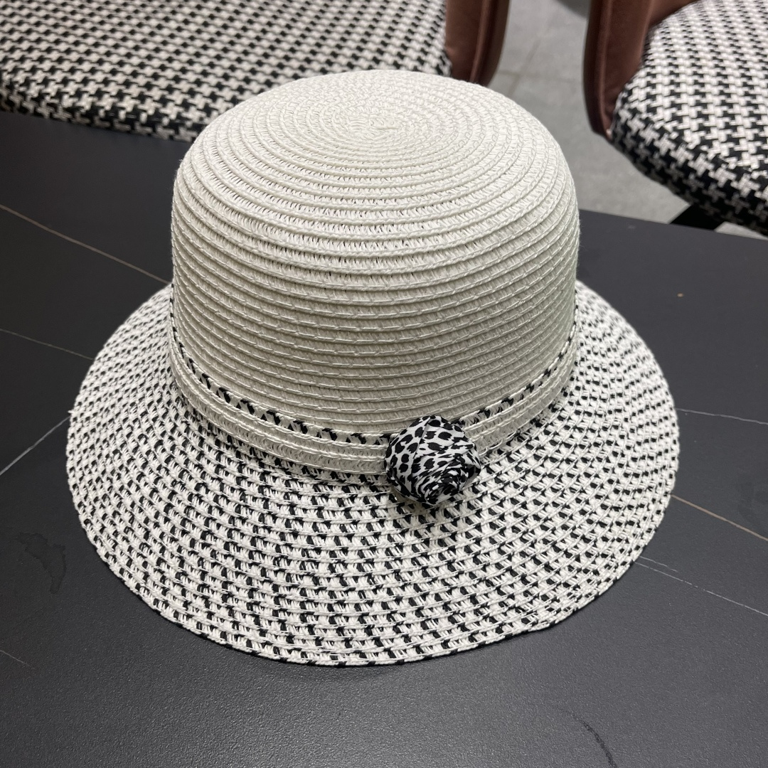 【CELINE赛琳】2025新款拼色草帽，出街必备超好搭配，赶紧入手！