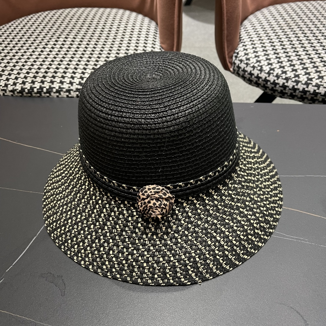 【CELINE赛琳】2025新款拼色草帽，出街必备超好搭配，赶紧入手！