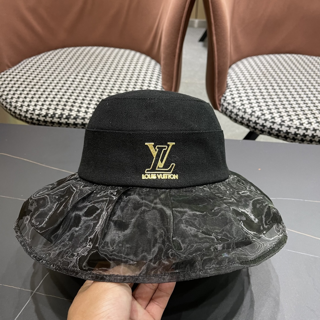  【LV路易威登】2025夏季薄款遮阳大帽檐渔夫帽～简约大气,
