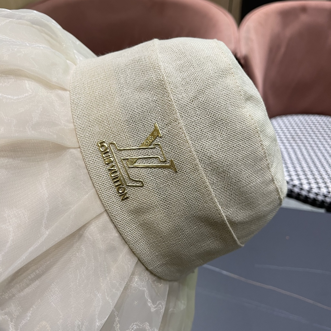  【LV路易威登】2025夏季薄款遮阳大帽檐渔夫帽～简约大气,