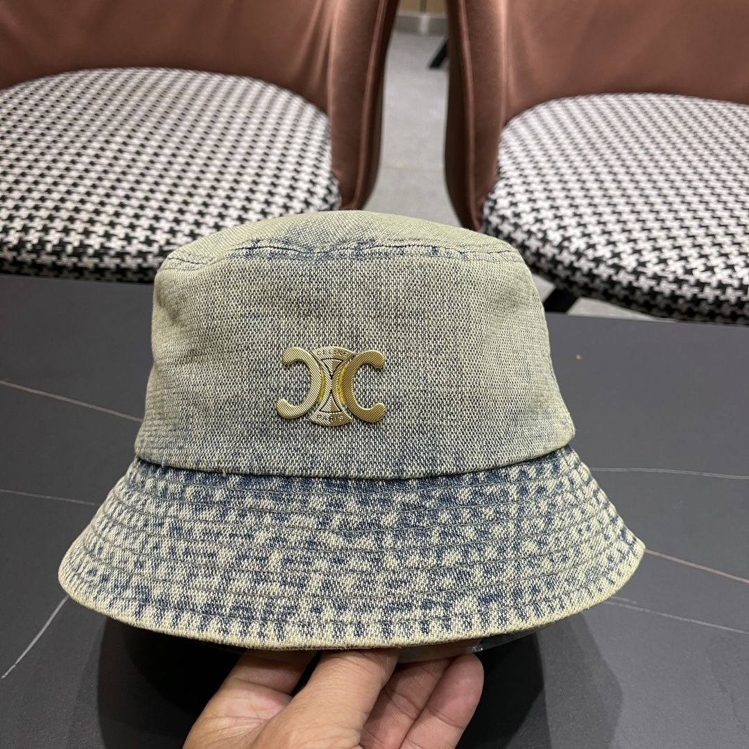赛琳CELINE2025新款牛仔渔夫帽，最好品质的，休闲大方，简约时尚，
