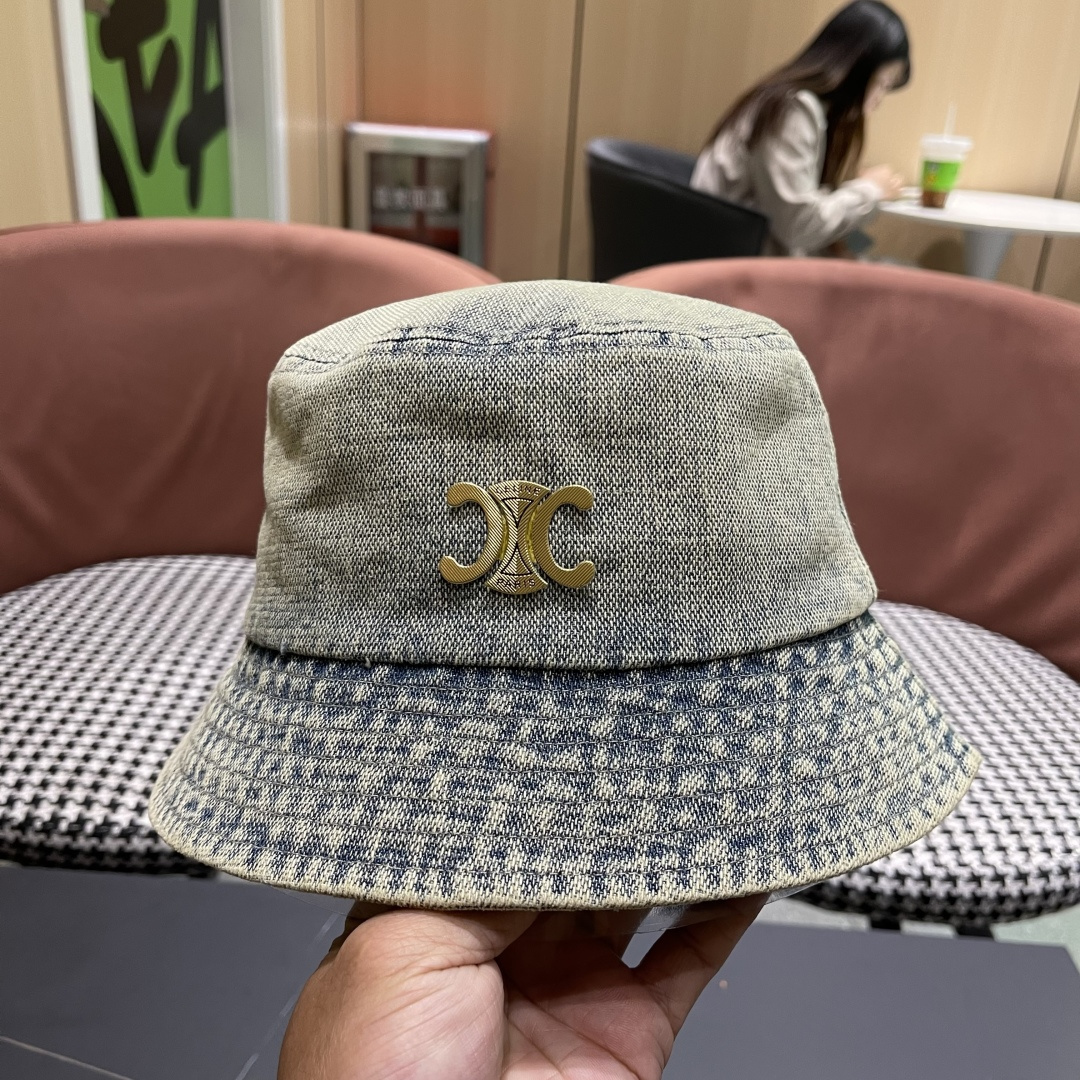 赛琳CELINE2025新款牛仔渔夫帽，最好品质的，休闲大方，简约时尚，