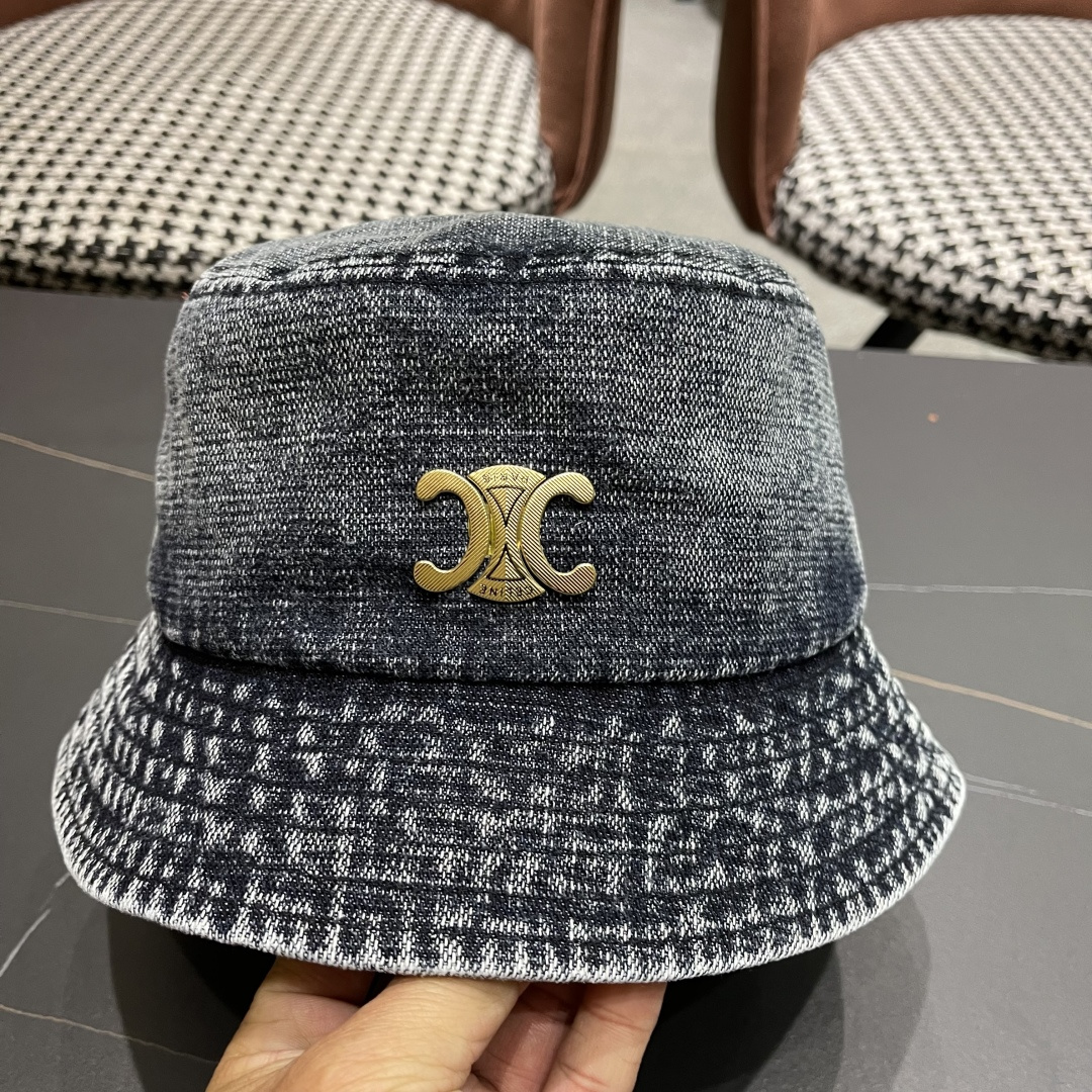 赛琳CELINE2025新款牛仔渔夫帽，最好品质的，休闲大方，简约时尚，