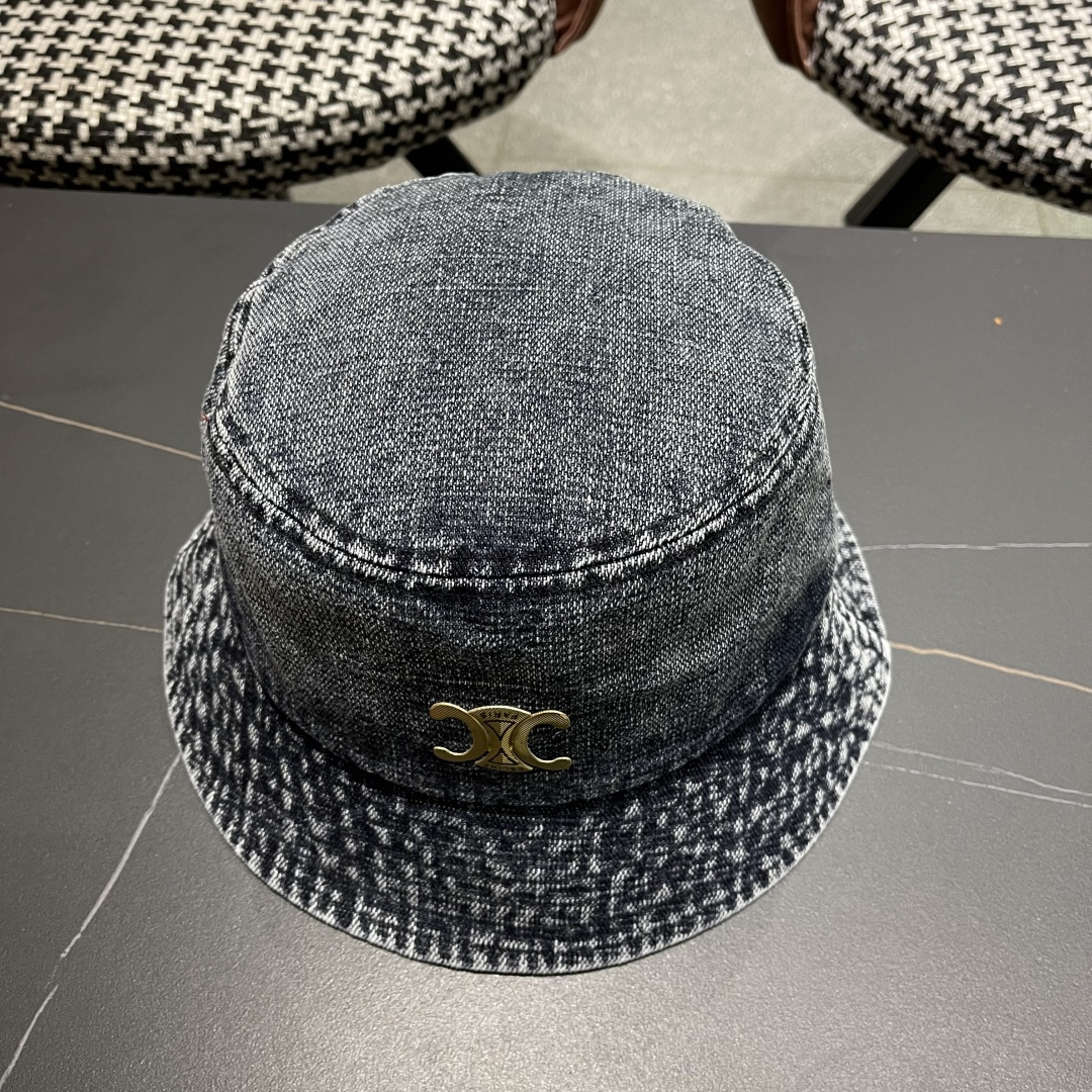 赛琳CELINE2025新款牛仔渔夫帽，最好品质的，休闲大方，简约时尚，
