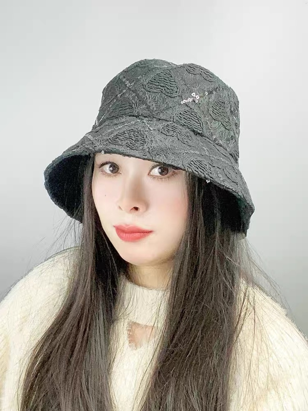 NO:346652,PRADA Summer thin lace sequins show face small fisherman hat high-end sense sun protection sun hat women summer versatile sun hat straw hat fisherman hat baseball hat, hat, prada, prada, espadrilles, hatsPRADA普拉达 夏季薄款蕾丝亮片显脸小渔夫帽高级感防晒遮阳帽子女夏季百搭太阳帽帽子草帽渔夫帽棒球帽,帽子,prada,prada,espadrilles,hats,hat