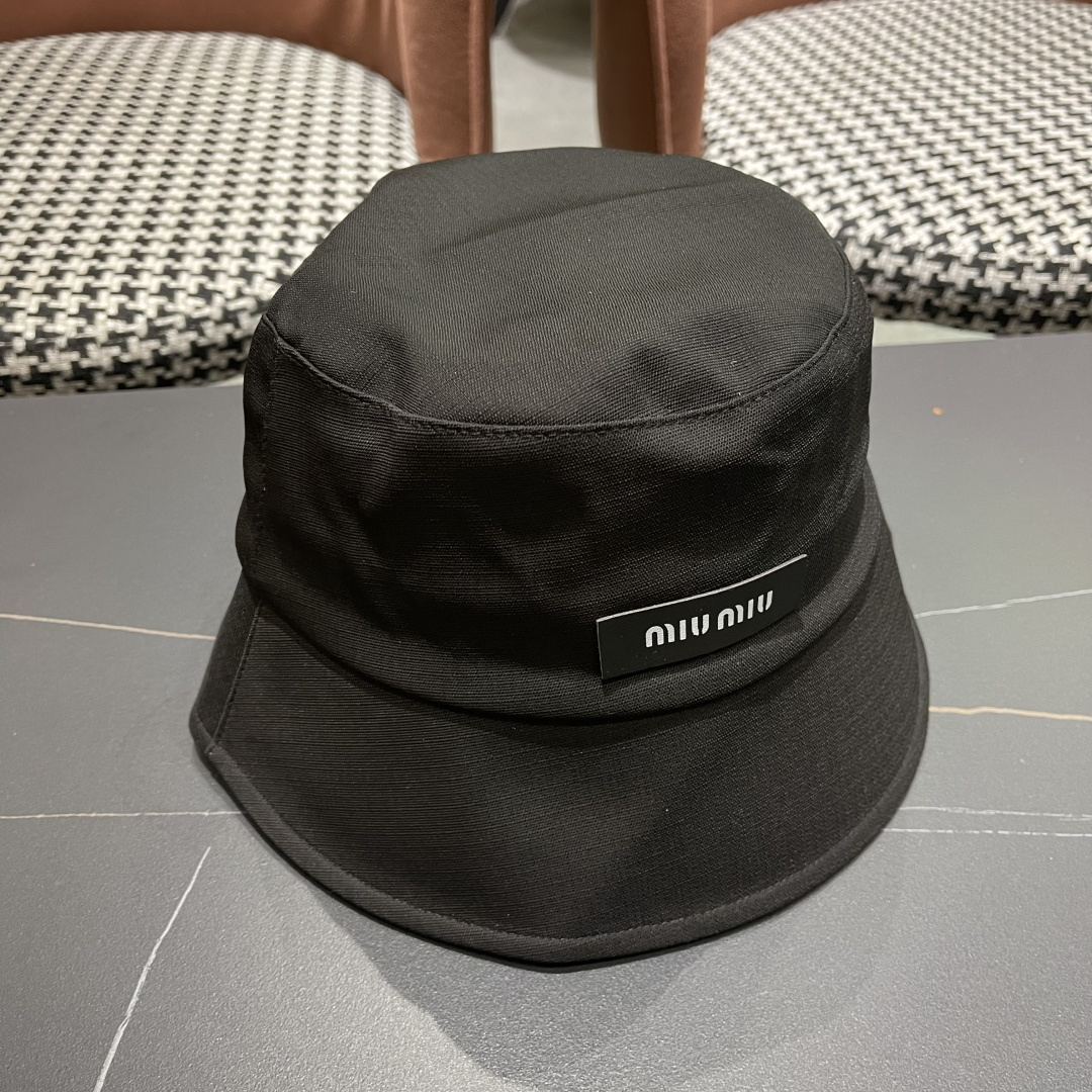  谬谬夏季新款日系小众设计风格渔夫帽简约尚时风，男女同款！高质品，尊享品质感！