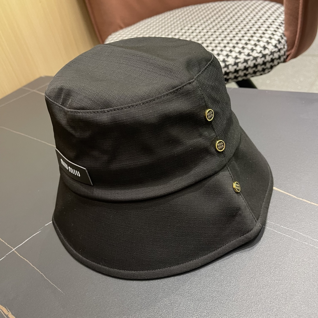  谬谬夏季新款日系小众设计风格渔夫帽简约尚时风，男女同款！高质品，尊享品质感！