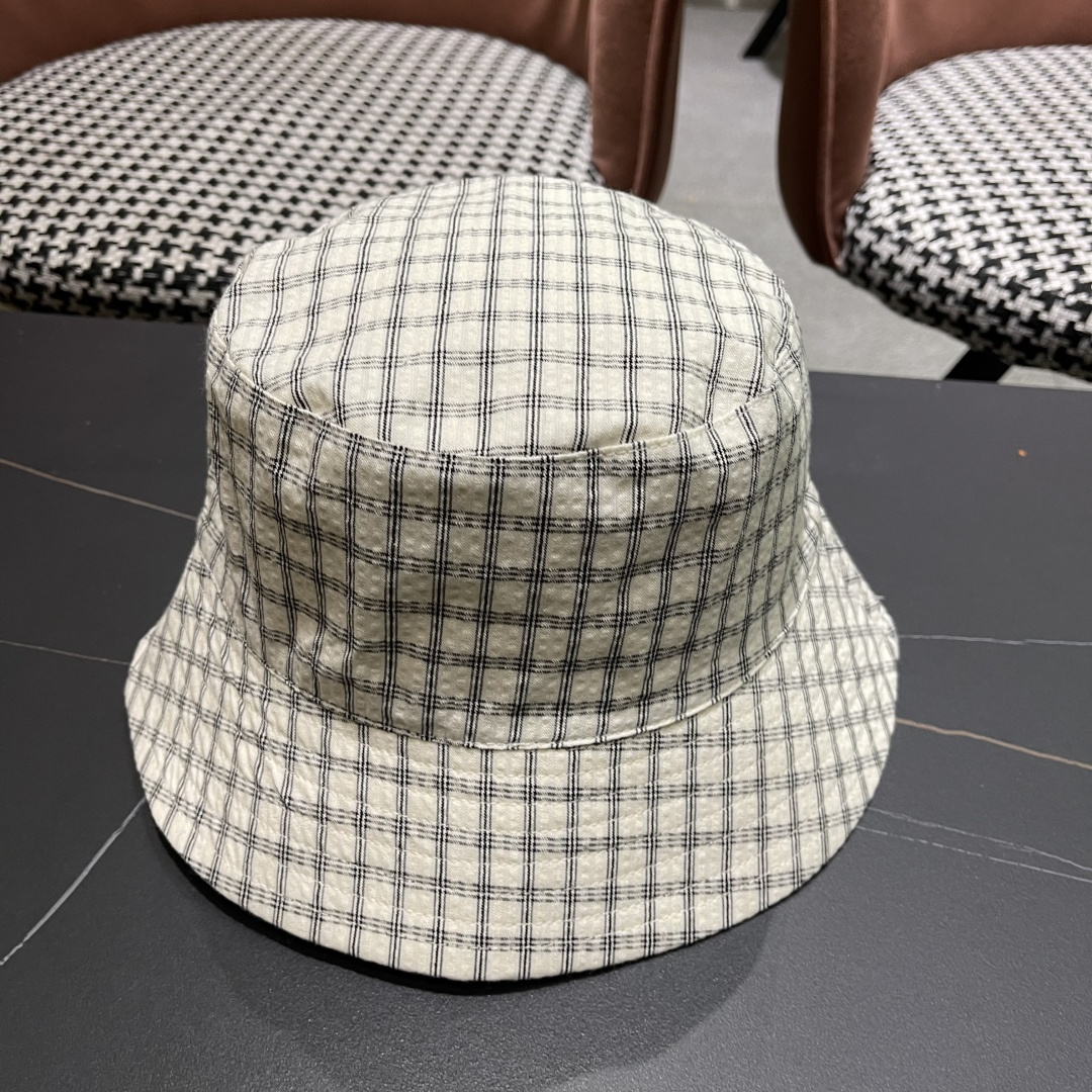  赛琳cellne2025新款条纹格子渔夫帽子女夏季出游遮阳防晒草帽可折叠太阳帽