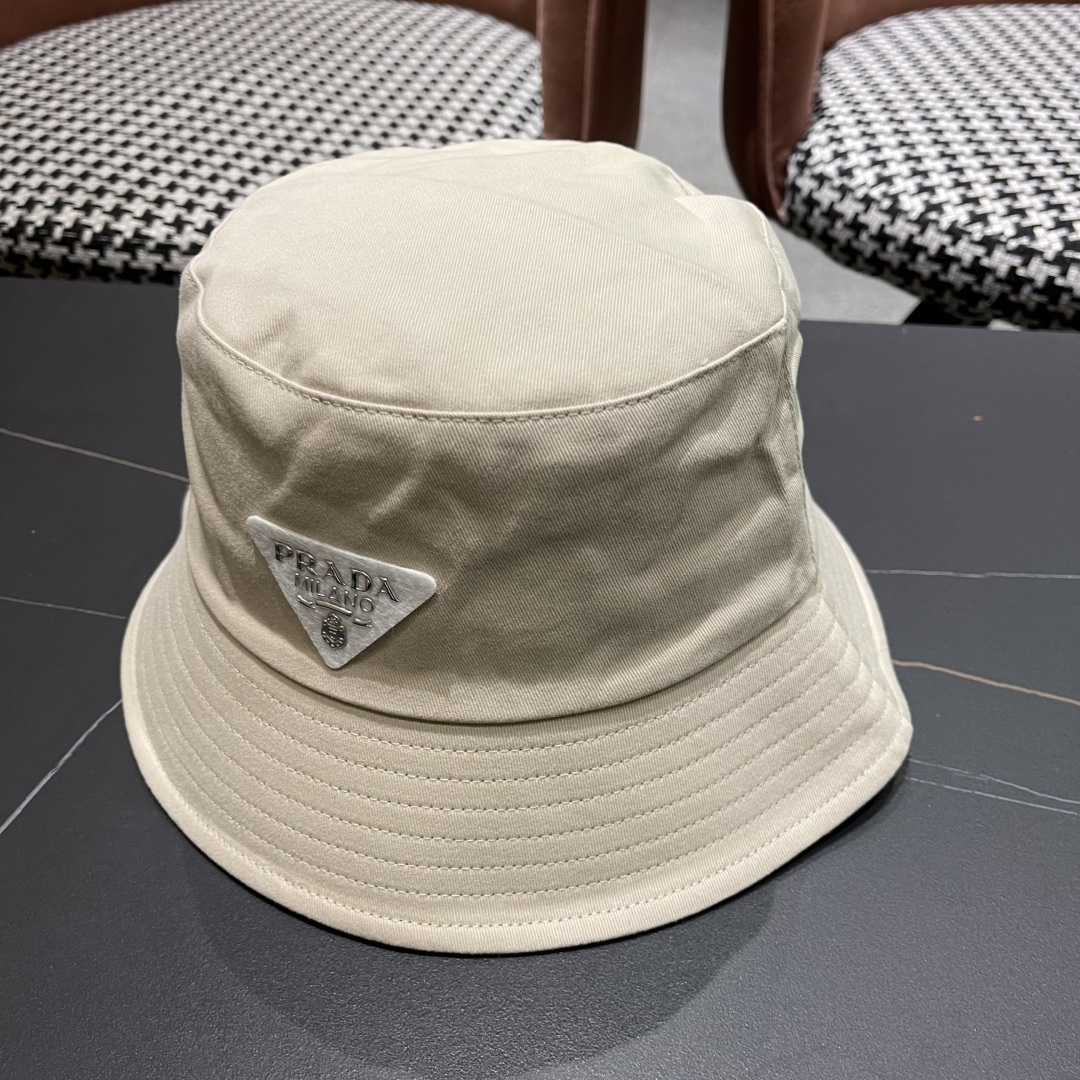  普拉达Prada 2025春夏季百搭渔夫帽女夏小帽檐平顶盆帽子