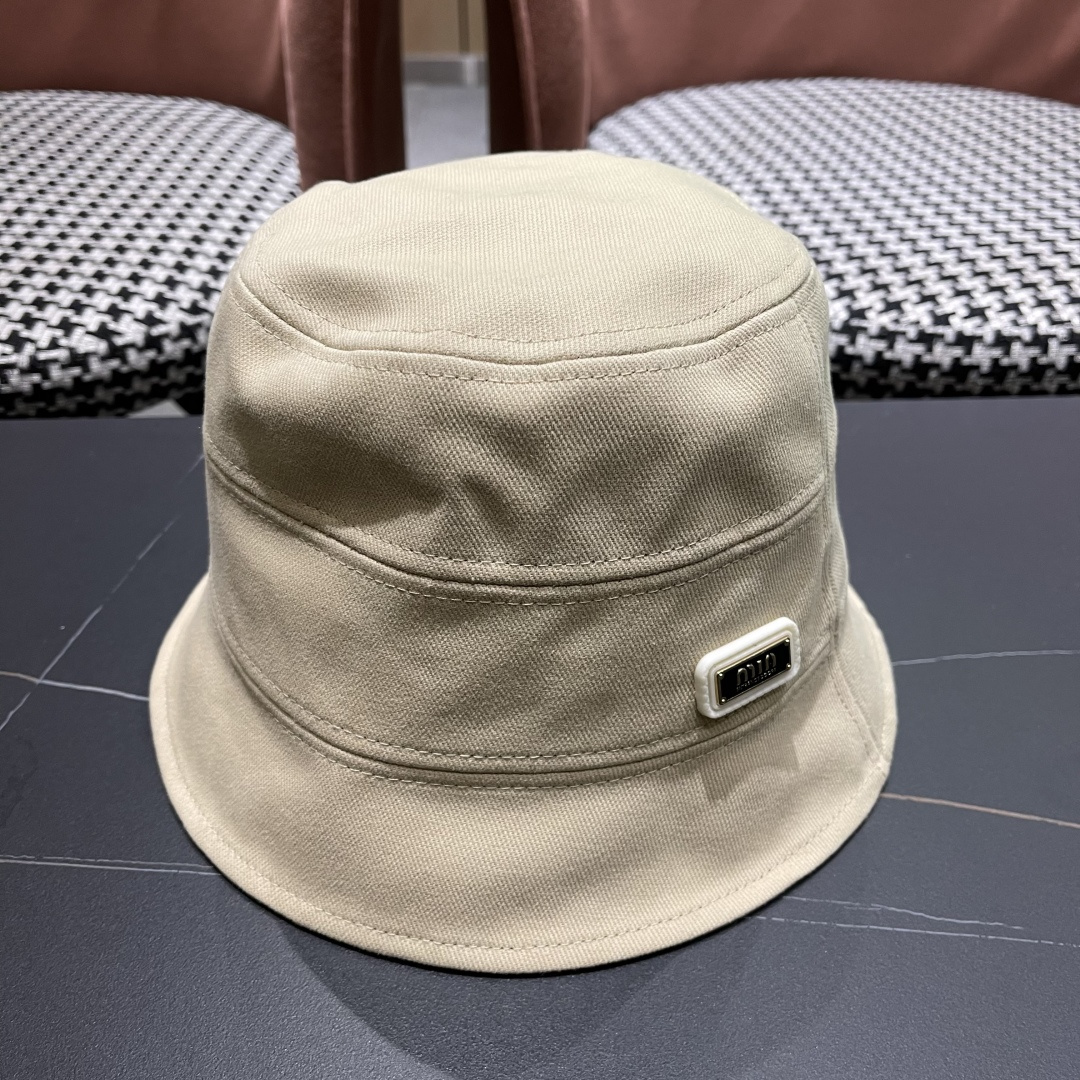  谬谬春夏新款潮牌素颜百搭水桶帽，大牌简约尚时风，