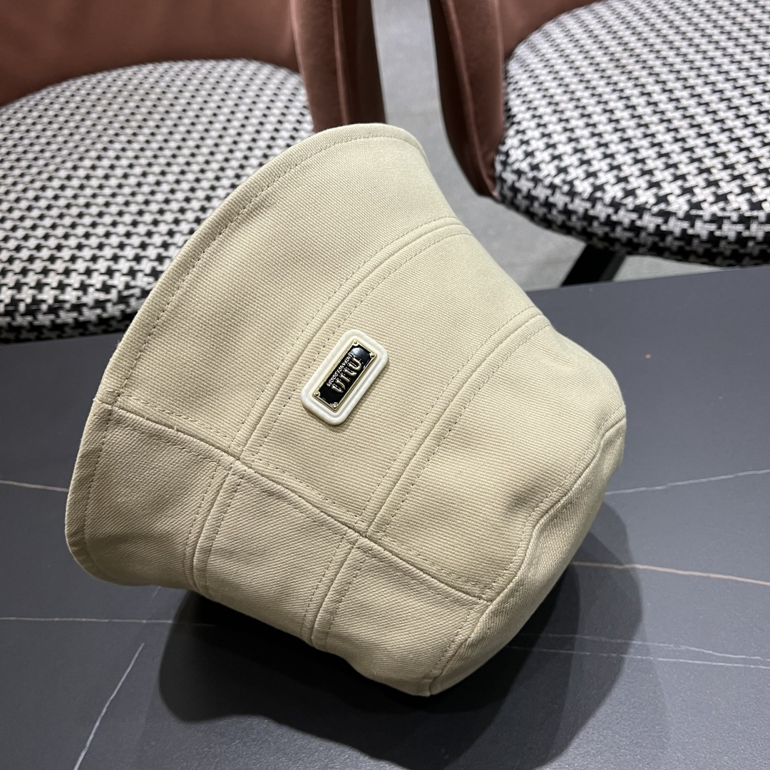  谬谬春夏新款潮牌素颜百搭水桶帽，大牌简约尚时风，