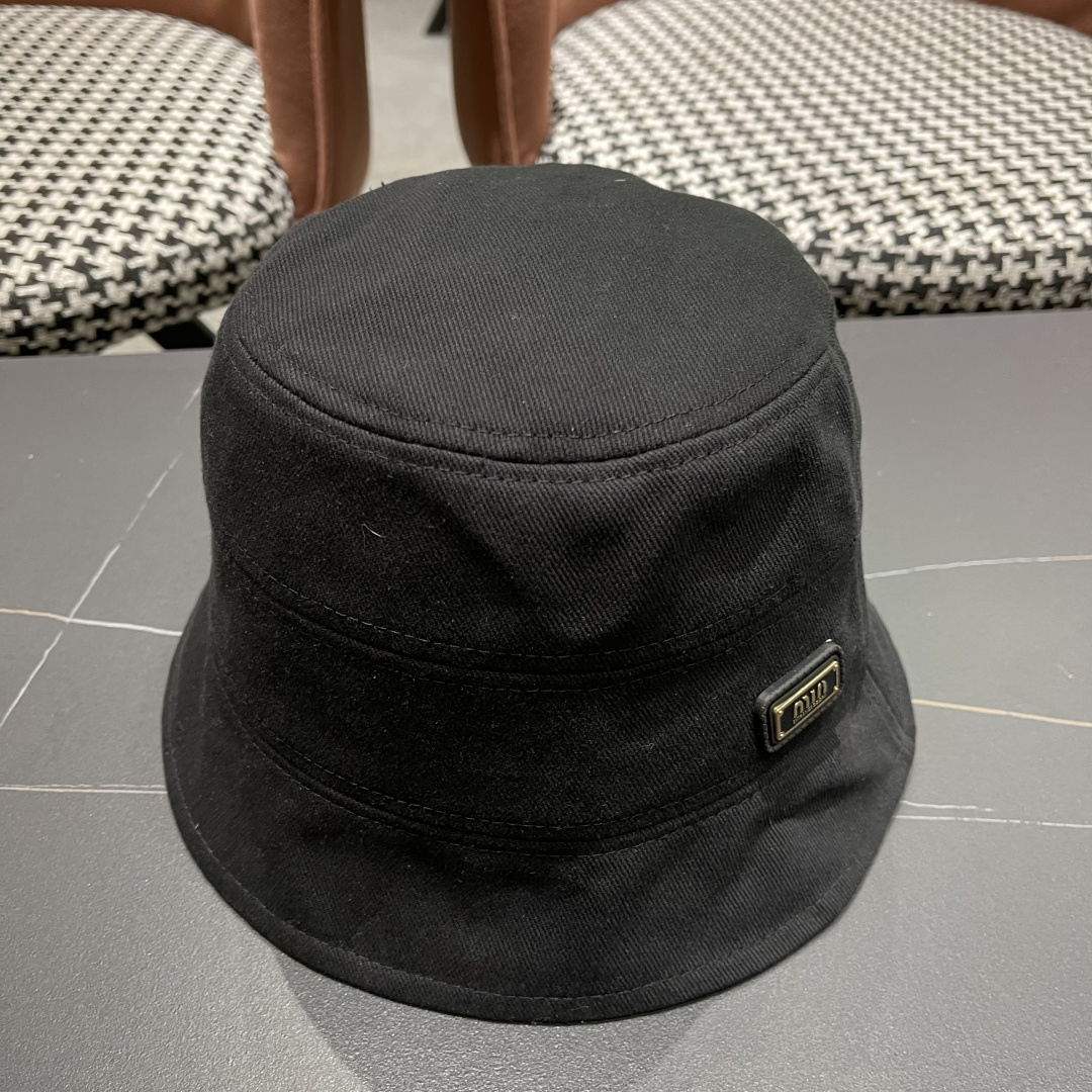  谬谬春夏新款潮牌素颜百搭水桶帽，大牌简约尚时风，