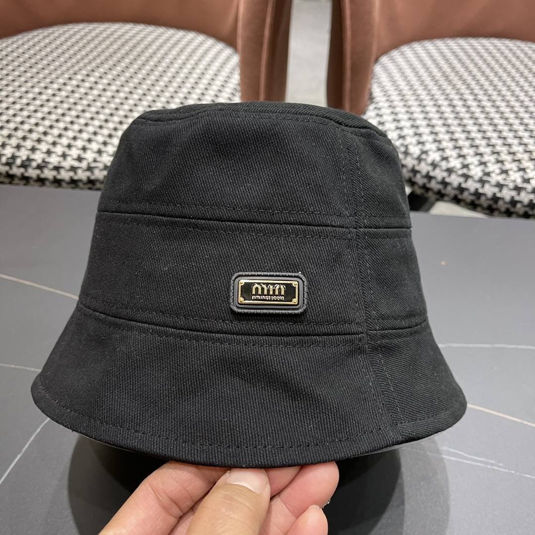 谬谬春夏新款潮牌素颜百搭水桶帽，大牌简约尚时风，