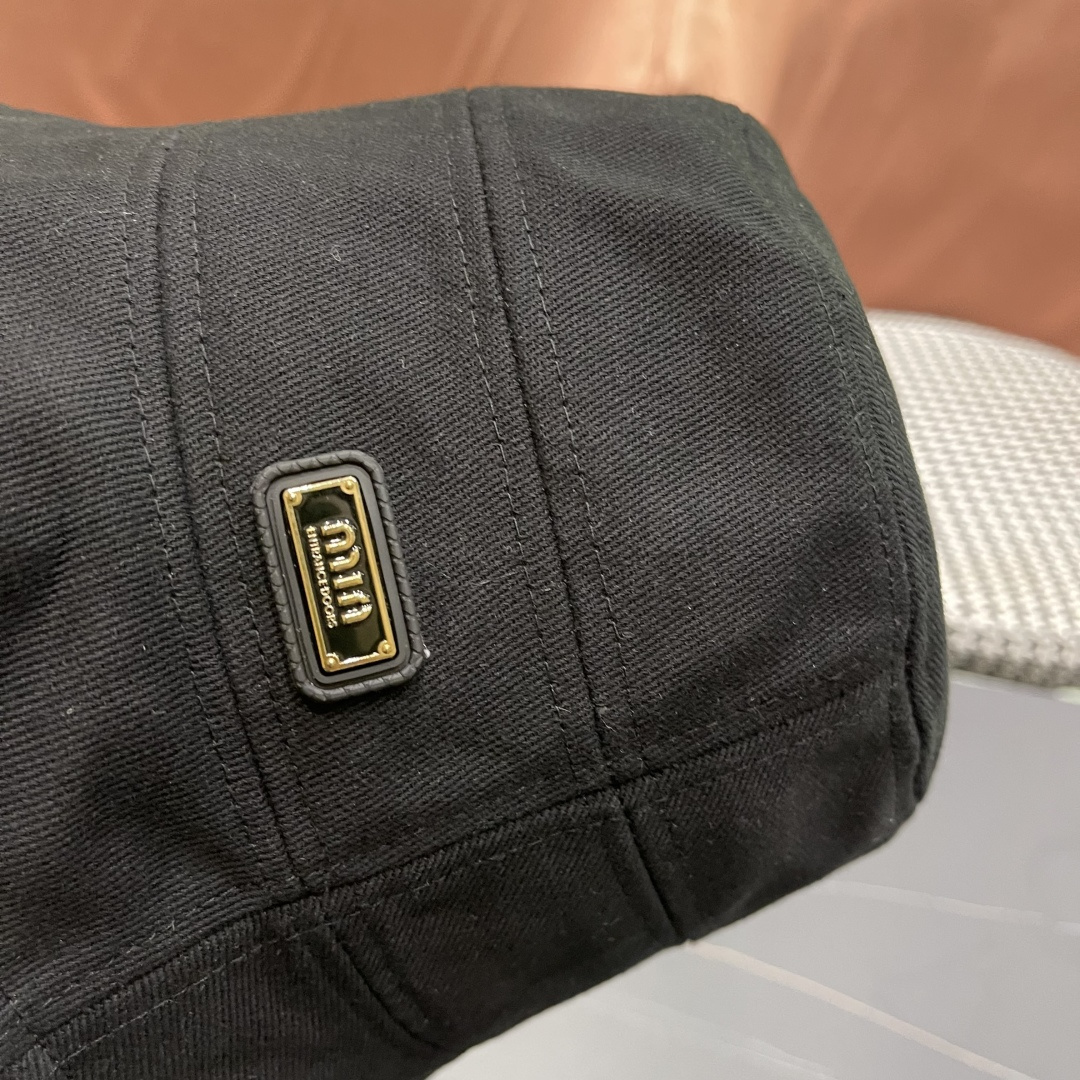  谬谬春夏新款潮牌素颜百搭水桶帽，大牌简约尚时风，