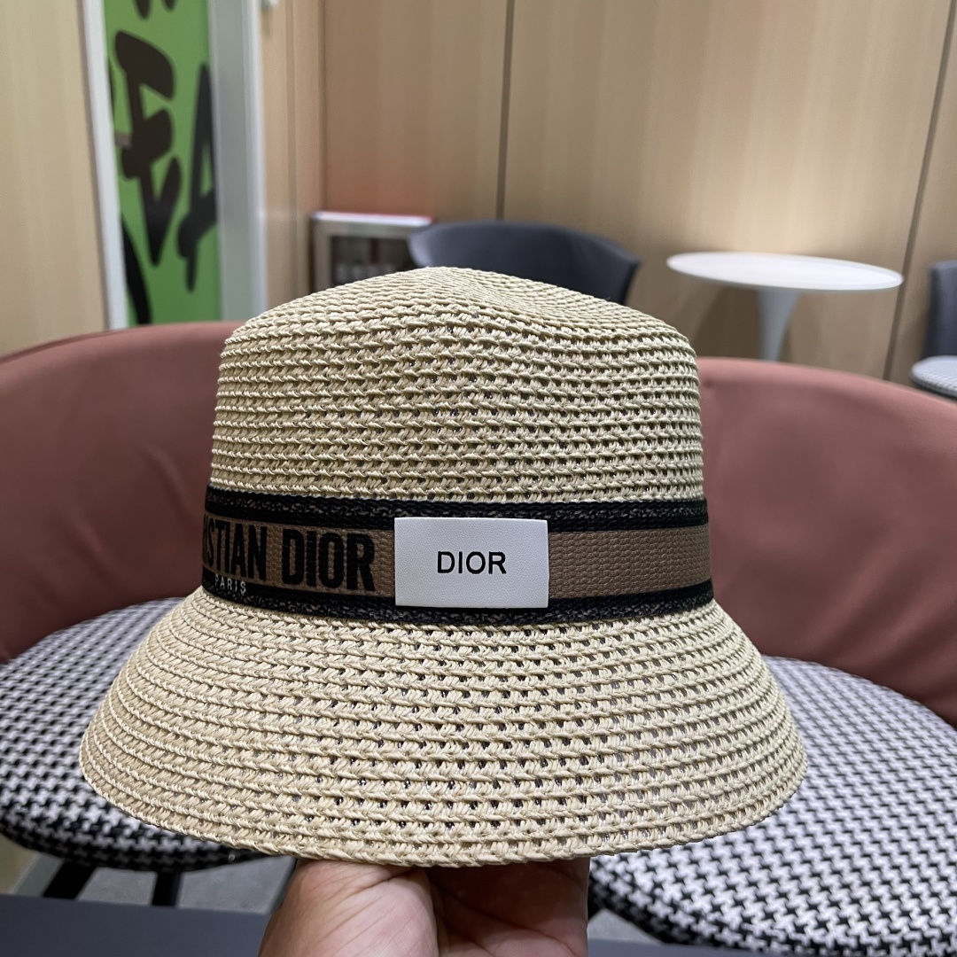 💛【DIOR迪奥】2026春款新款镂空大牌度假遮阳盆帽草帽，出街旅行