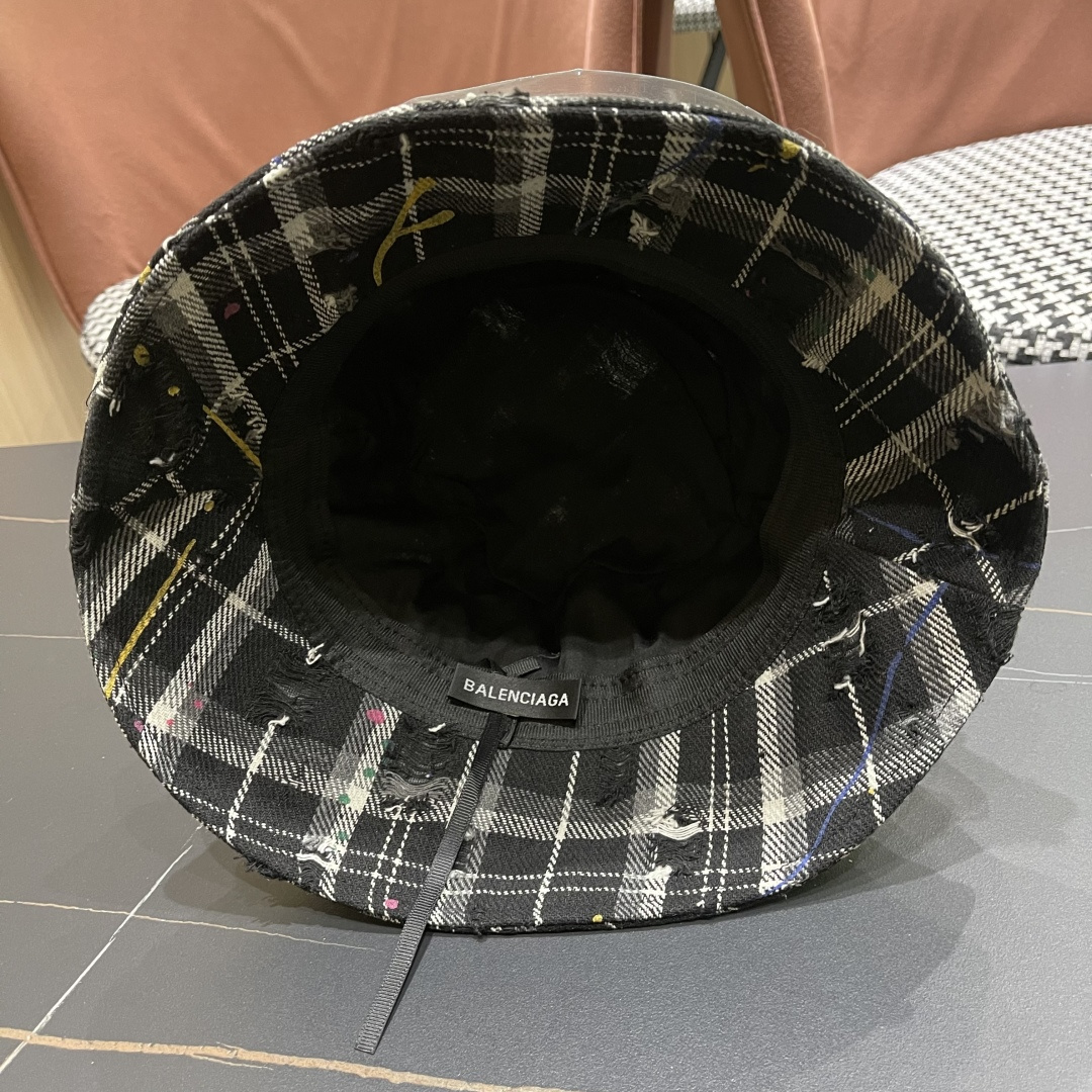  巴黎世家baliciaga2025新款格纹油彩渔夫帽子女百搭品脸小破洞，盆帽休闲时尚水桶帽男