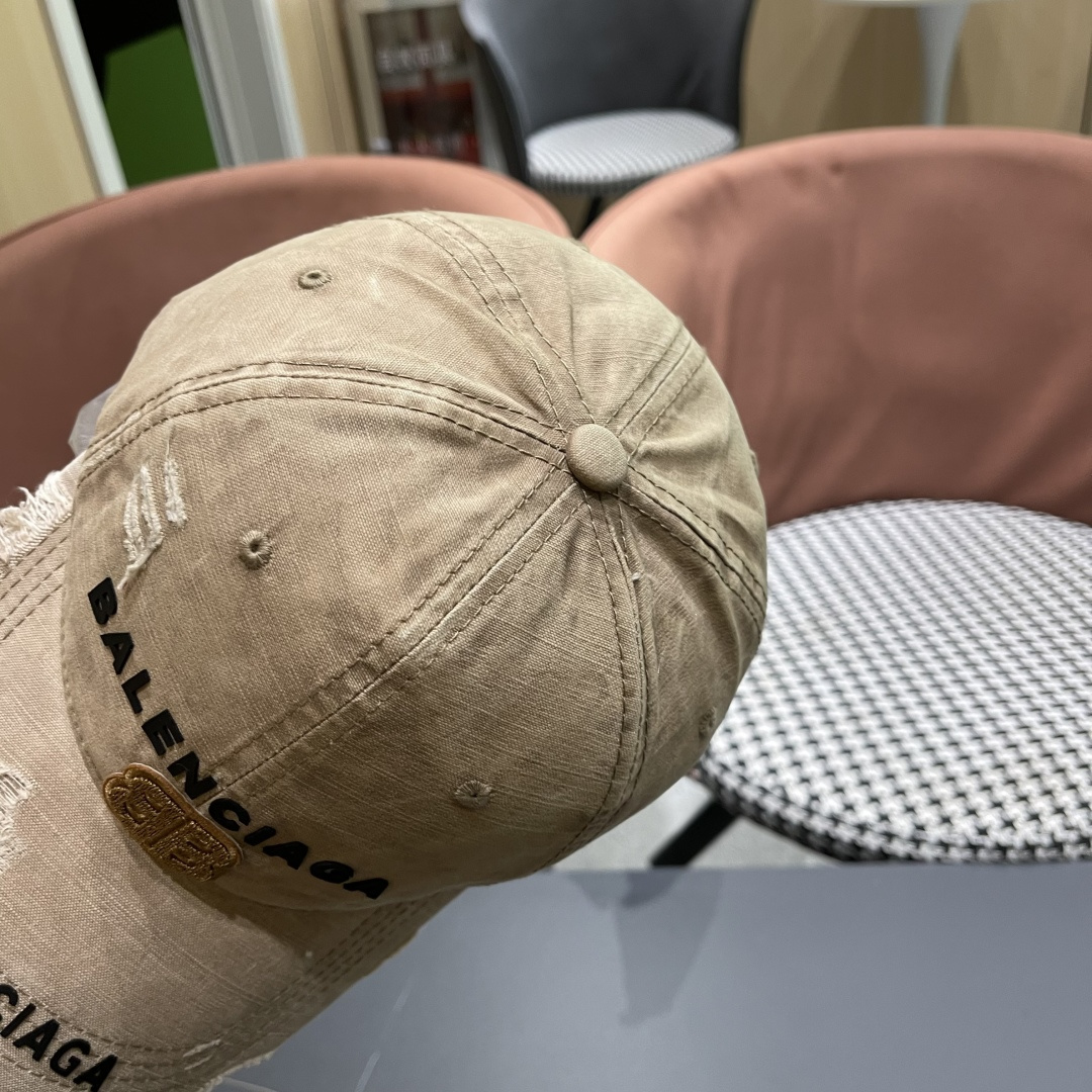 🧢巴黎世家Balenciaga🧢原单棒球帽♥️质量非常棒👍休闲时尚🌼百搭款♥️男女同款！