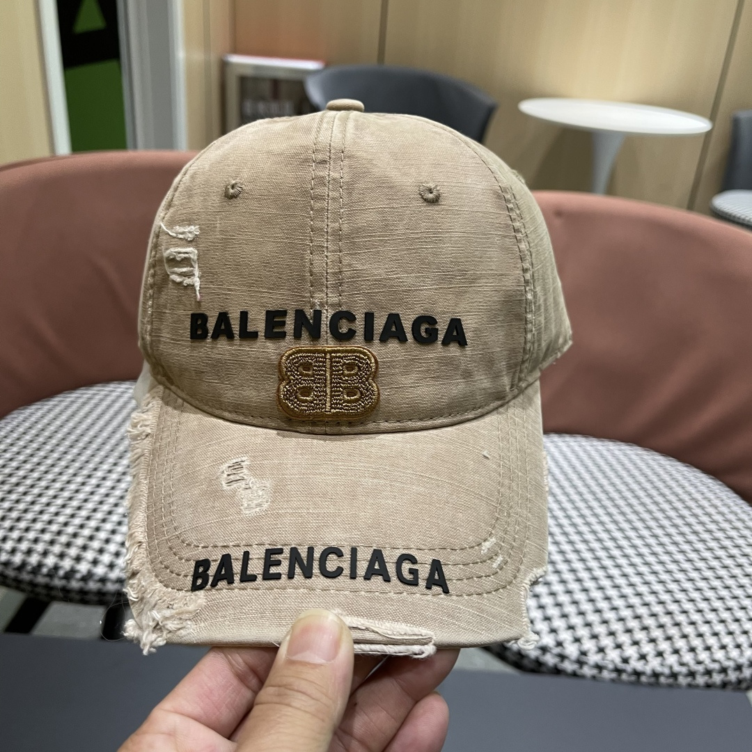 🧢巴黎世家Balenciaga🧢原单棒球帽♥️质量非常棒👍休闲时尚🌼百搭款♥️男女同款！
