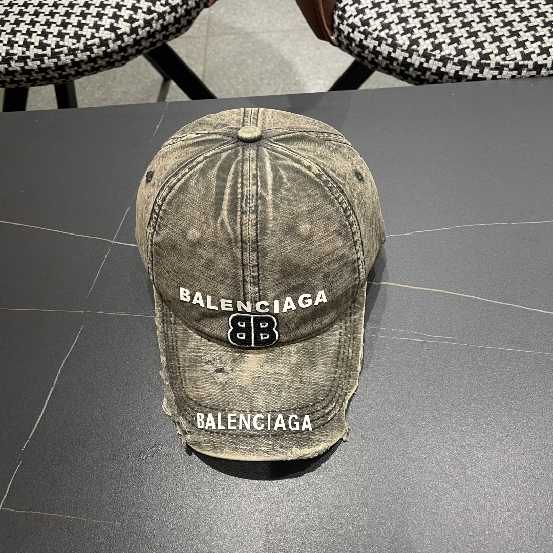 🧢巴黎世家Balenciaga🧢原单棒球帽♥️质量非常棒👍休闲时尚🌼百搭款♥️男女同款！