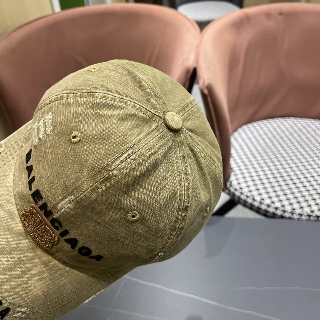 🧢巴黎世家Balenciaga🧢原单棒球帽♥️质量非常棒👍休闲时尚🌼百搭款♥️男女同款！