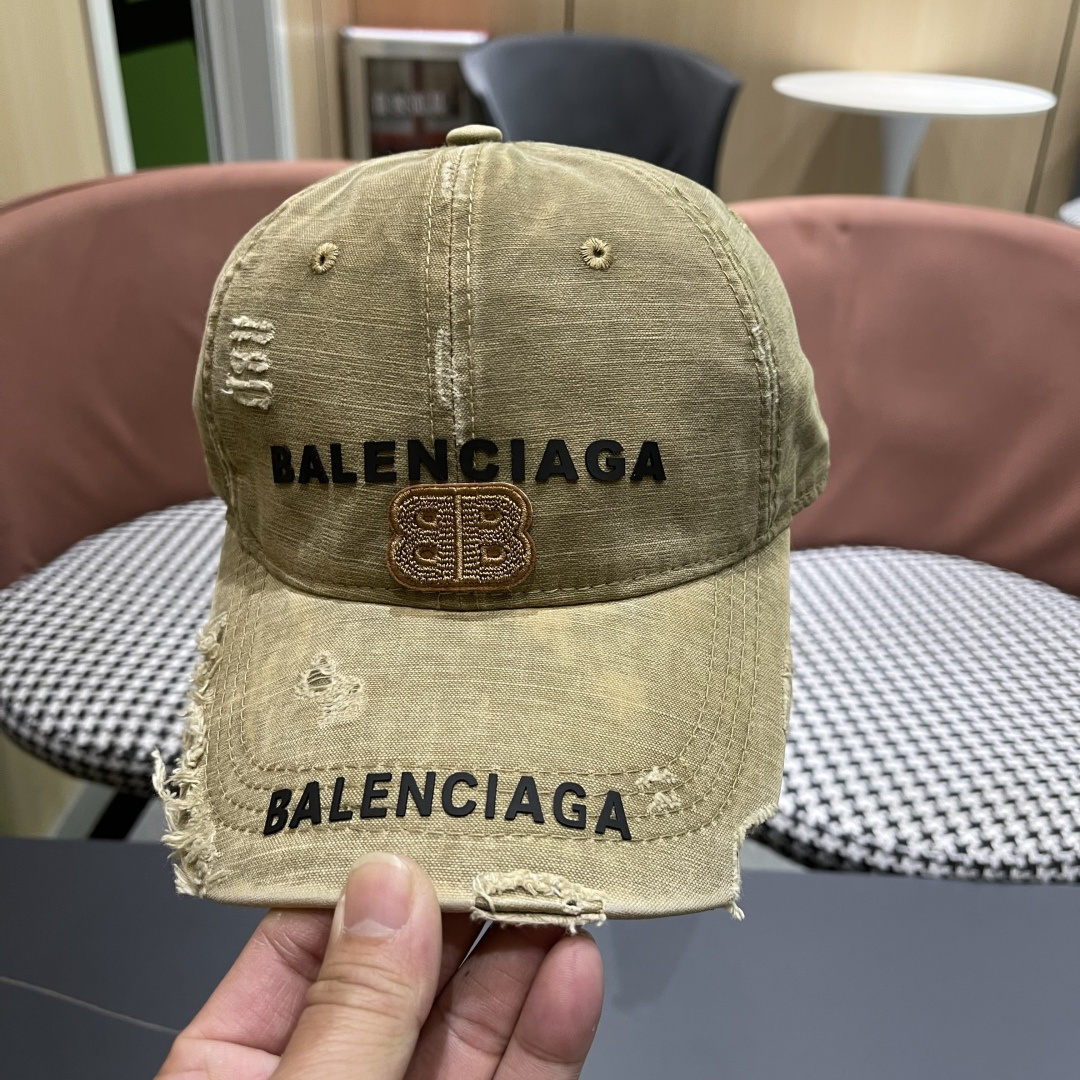 🧢巴黎世家Balenciaga🧢原单棒球帽♥️质量非常棒👍休闲时尚🌼百搭款♥️男女同款！