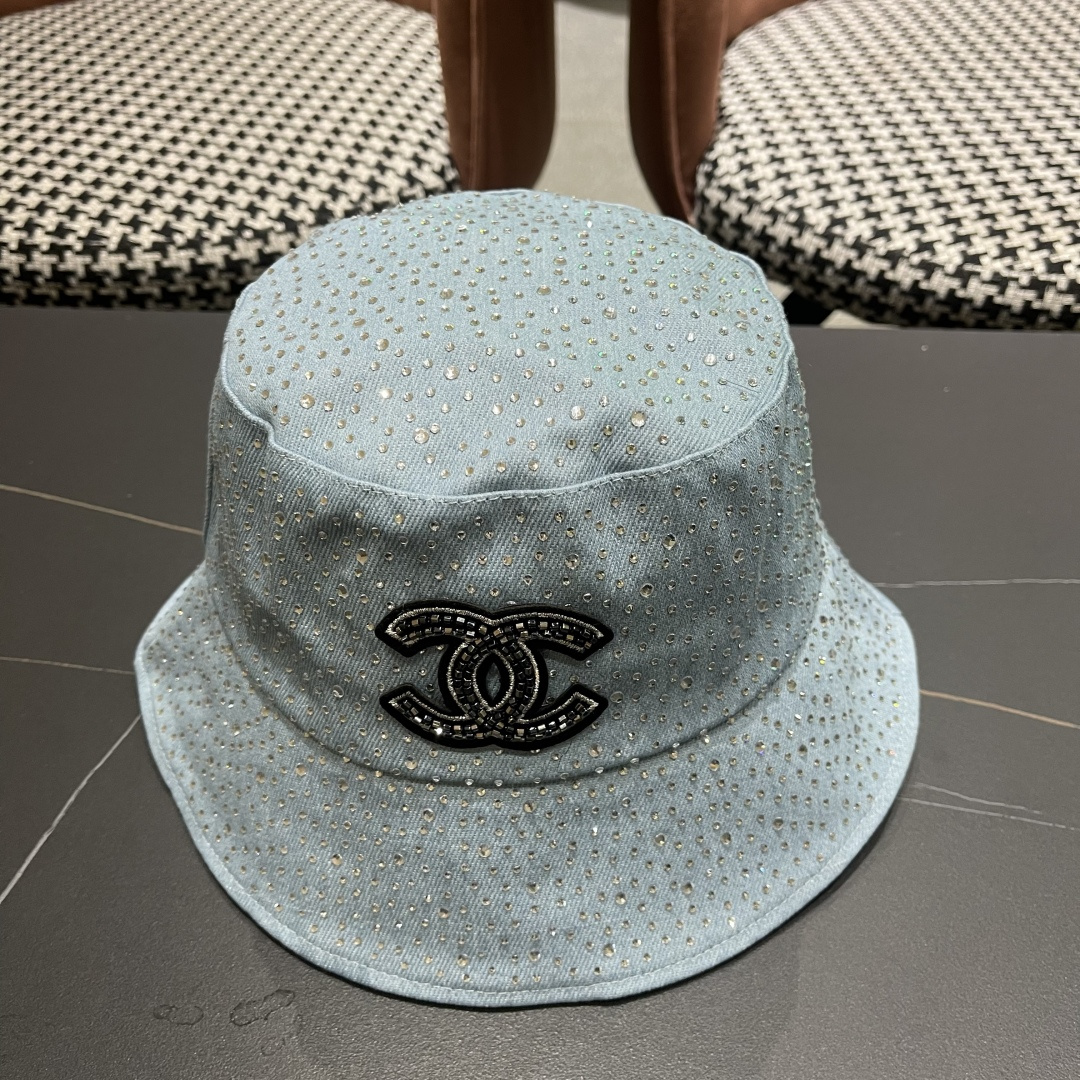 NO:222301,Hat Fisherman's hat Baseball hat Knitted hat Chanel Chanel washing cowboy fisherman's hat Women's 2025 new small fragrance wind tyre diamond hat Spring and autumn Fashion versatile full diamond basin hat, hat, chanel, chanel, espadrilles, hats19860909帽子渔夫帽棒球帽针织帽 Chanel香奈儿水洗牛仔渔夫帽女 2025新款小香风蒂钻帽子春秋季时尚百搭满钻盆帽,帽子,chanel,chanel,espadrilles,hats,hat