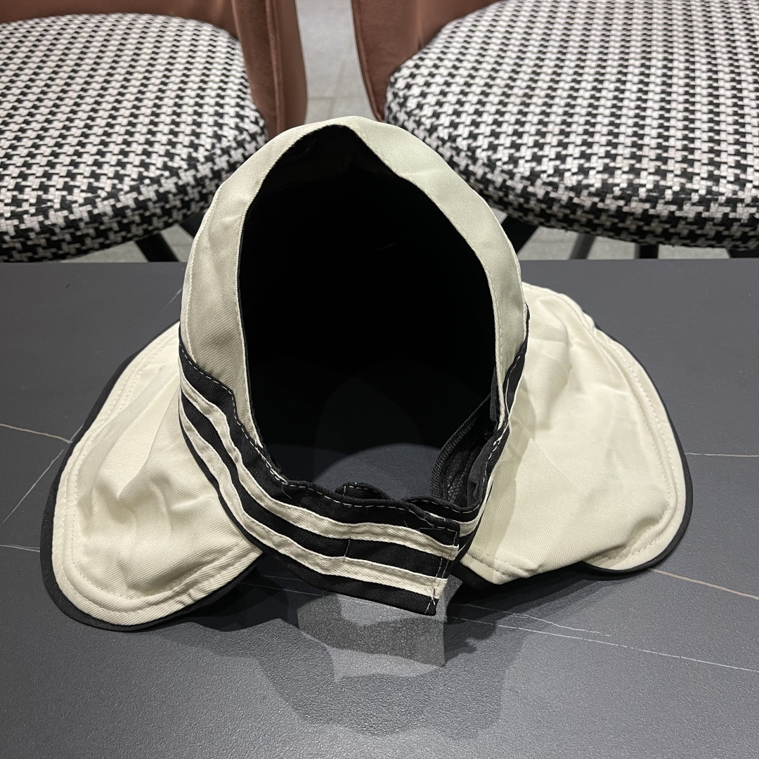 “Moncler Japanese Gel Sunscreen for Women: Large UV-Proof Summer Protection” - 图片 8