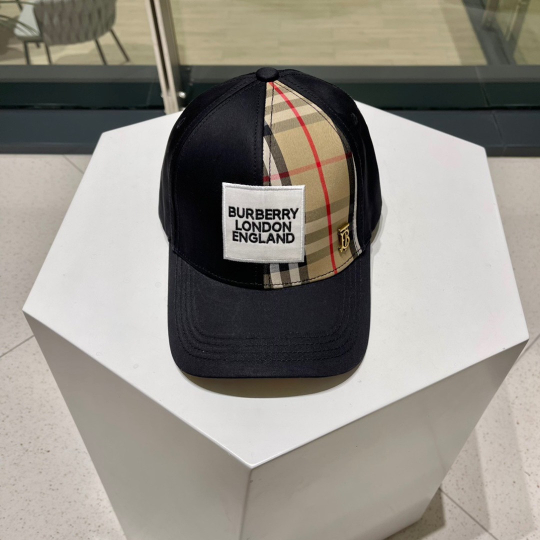 NO:223389,Ｐ50 Burberry Burberry Personalized Bear, a very excellent casual baseball cap, with a retro and trendy texture, a strong street photography style, handsome!  Can be worn all year round!  Hat straw hat fisherman hat baseball hat knit hat, hat, burberry, burberry, espadrilles, hats19860909Ｐ50 巴宝莉Burberry 个性小熊,一款很优秀的休闲棒球帽,质感复古潮味十足,很强的街拍风,帅！ 一年四季都可以佩戴！帽子草帽渔夫帽棒球帽针织帽,帽子,burberry,burberry,espadrilles,hats,hat