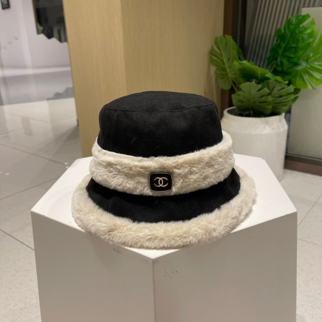 Chanel香奈儿秋冬新款拼色渔夫帽，名媛气质款