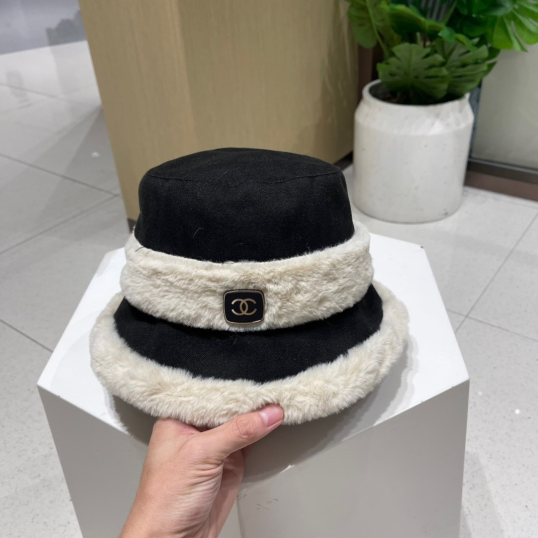 Chanel香奈儿秋冬新款拼色渔夫帽，名媛气质款