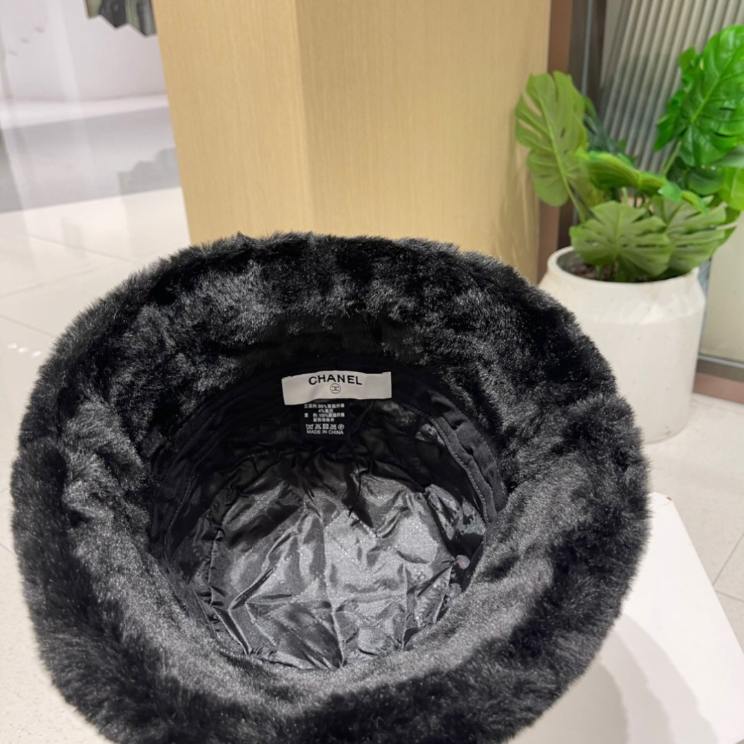 Chanel香奈儿秋冬新款拼色渔夫帽，名媛气质款