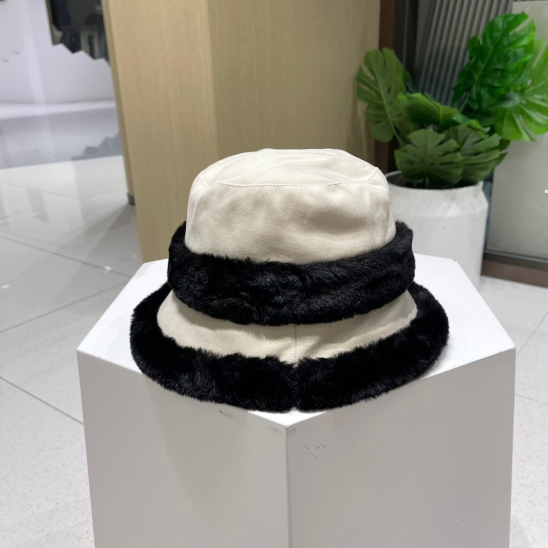 Chanel香奈儿秋冬新款拼色渔夫帽，名媛气质款