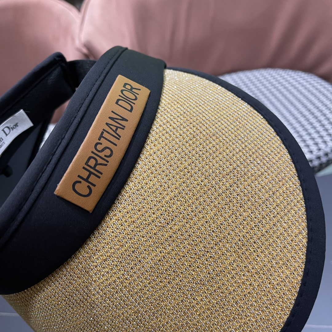  迪奥Dior遮阳帽女夏户外出游百搭防紫外线大
帽檐空顶帽可扎马尾骑车太阳帽