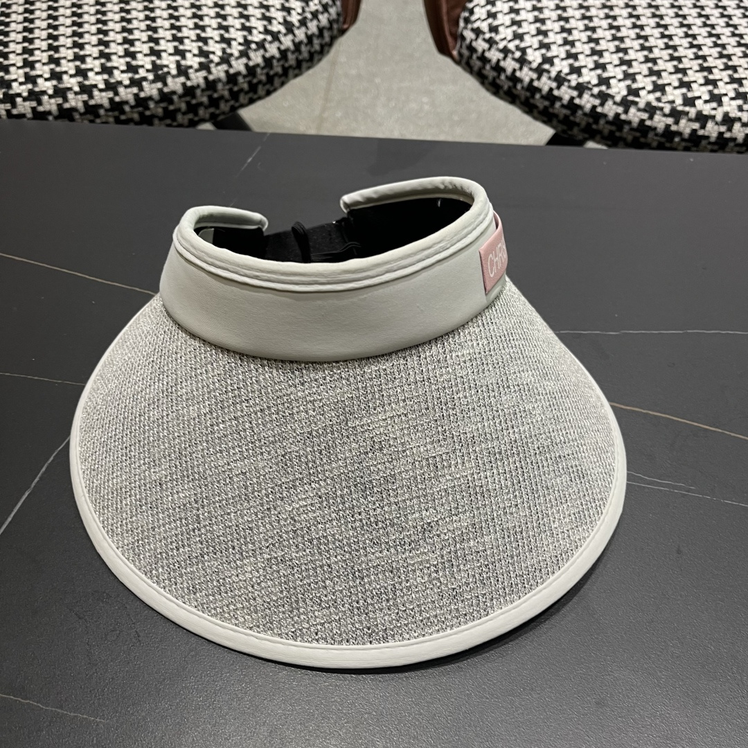  迪奥Dior遮阳帽女夏户外出游百搭防紫外线大
帽檐空顶帽可扎马尾骑车太阳帽