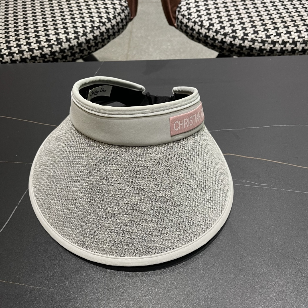  迪奥Dior遮阳帽女夏户外出游百搭防紫外线大
帽檐空顶帽可扎马尾骑车太阳帽