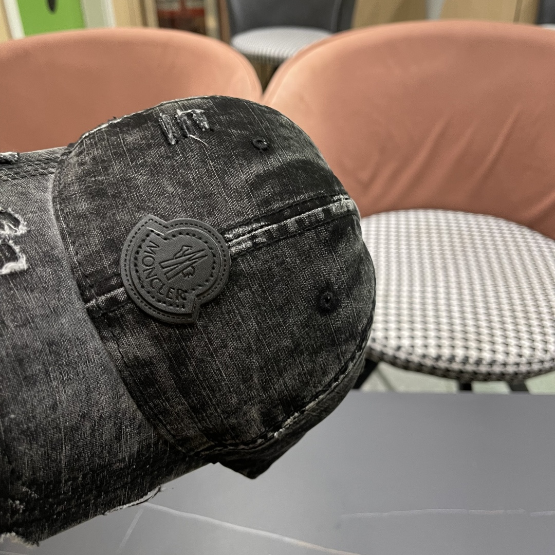  Moncler蒙口 水洗做日破洞棒球帽女2025春新款
防晒复古百搭鸭舌帽子男潮