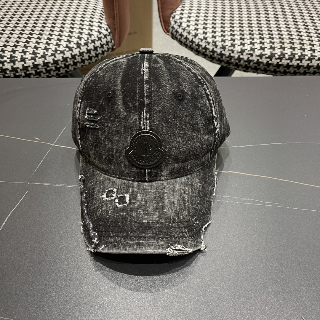  Moncler蒙口 水洗做日破洞棒球帽女2025春新款
防晒复古百搭鸭舌帽子男潮