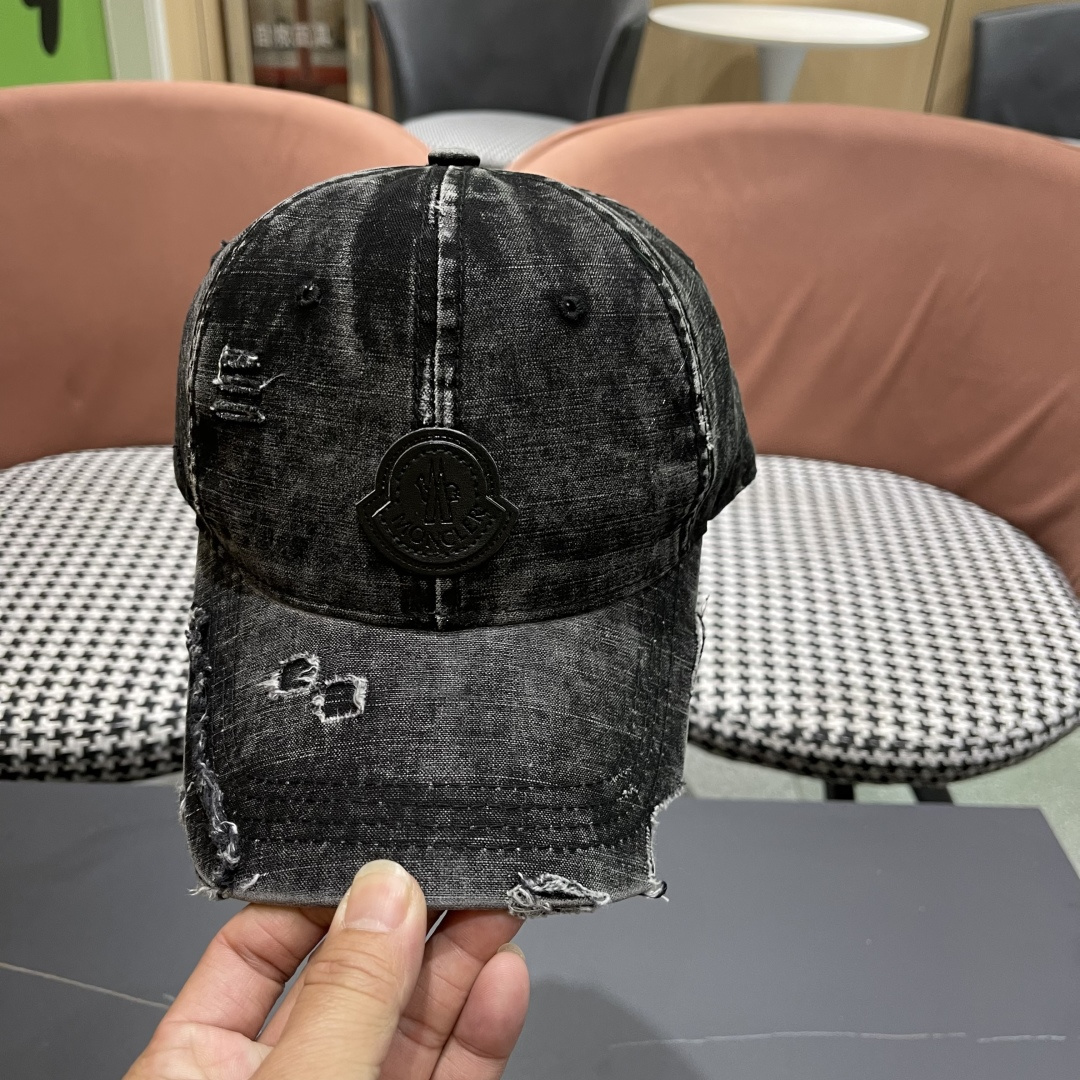  Moncler蒙口 水洗做日破洞棒球帽女2025春新款
防晒复古百搭鸭舌帽子男潮