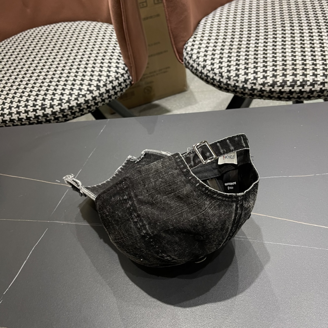  Moncler蒙口 水洗做日破洞棒球帽女2025春新款
防晒复古百搭鸭舌帽子男潮