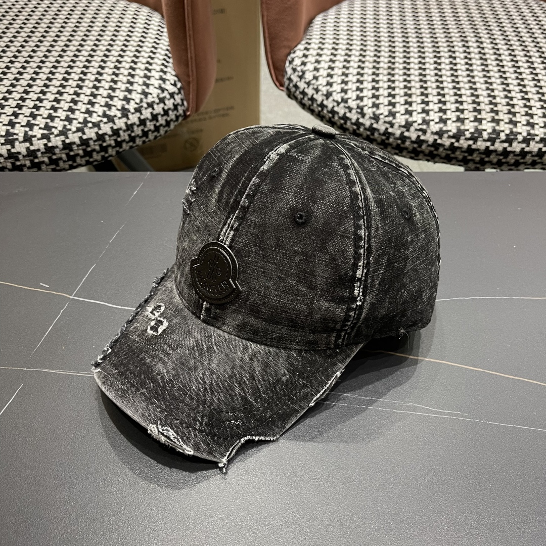  Moncler蒙口 水洗做日破洞棒球帽女2025春新款
防晒复古百搭鸭舌帽子男潮