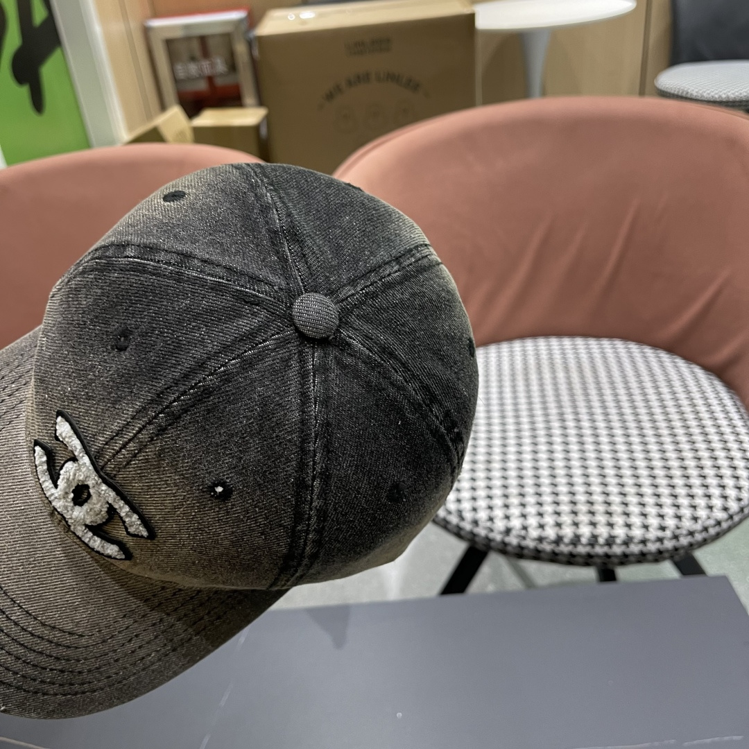 【CHANEL香奈儿】2025新款水洗牛仔大牌棒球帽，专柜经典款，男女通用