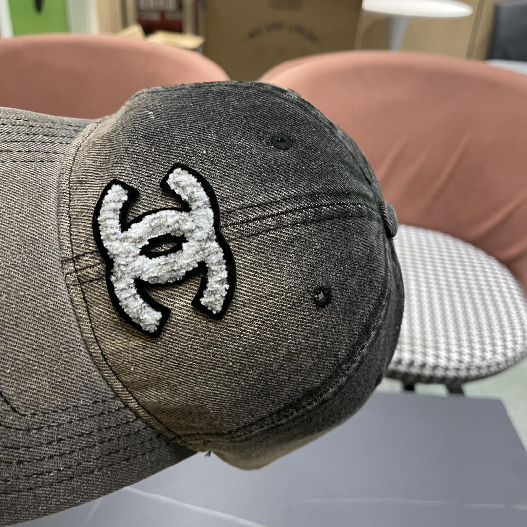 【CHANEL香奈儿】2025新款水洗牛仔大牌棒球帽，专柜经典款，男女通用