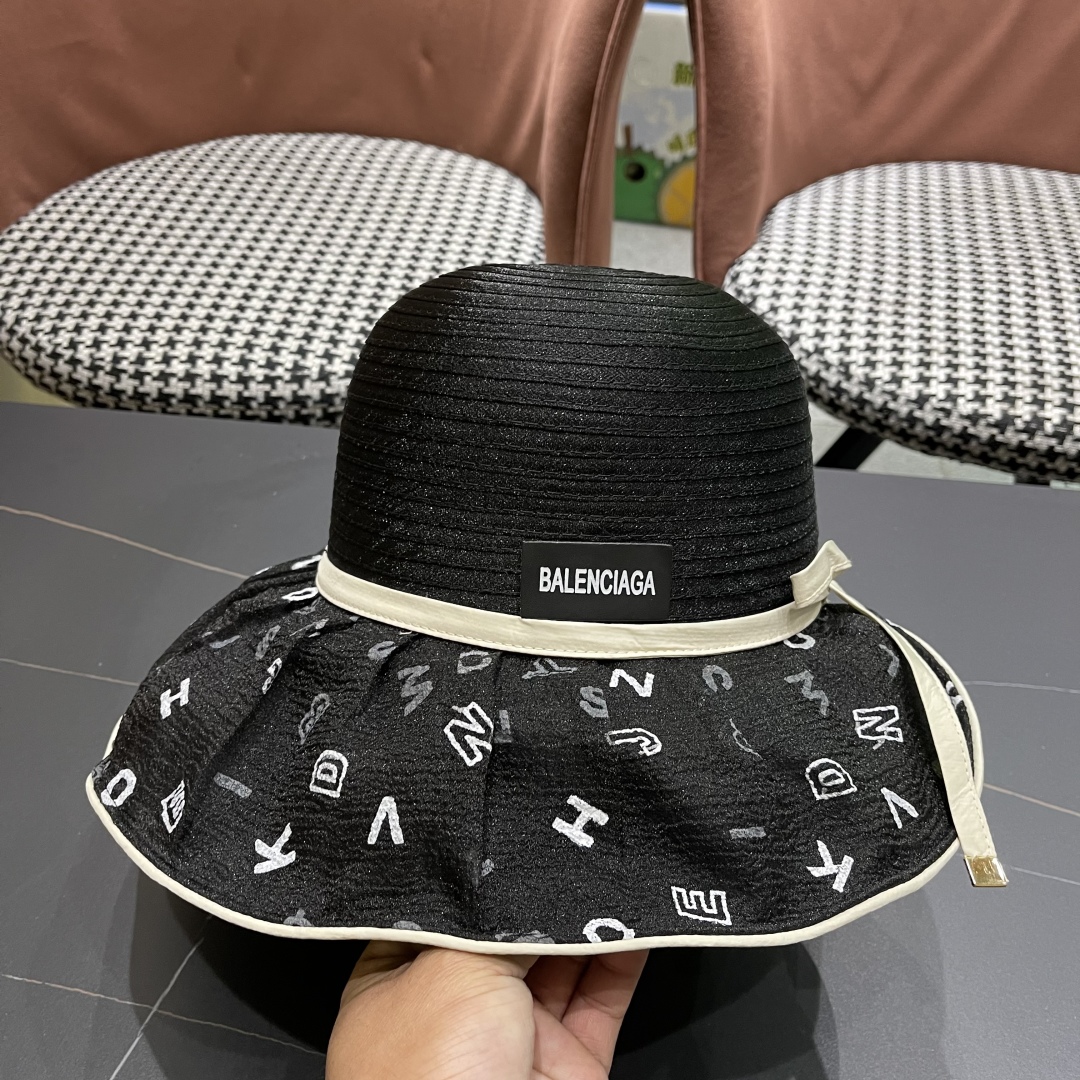  balenciaga 巴黎世家 啄木鸟夏季2025新款遮阳帽子女士大帽檐渔
夫帽户外防紫外线防晒帽