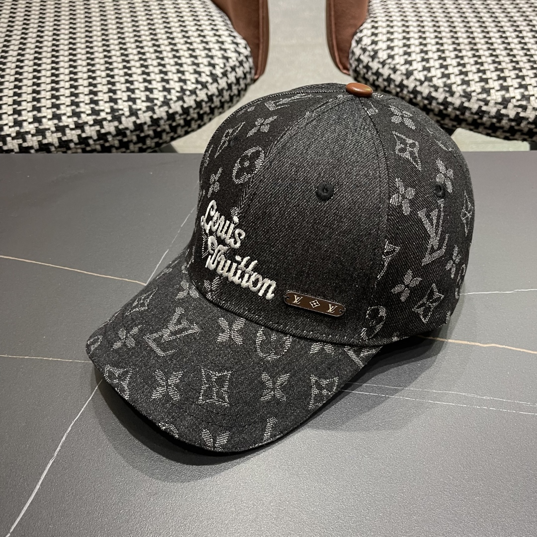  LV(路易威登)新款原单棒球帽，11开模订制，原版牛仔布料，做工细致完美，质量超赞，基础头围56，贴片